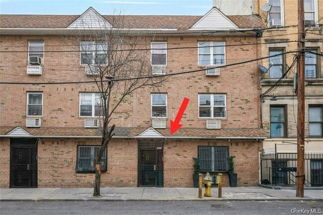 Building Photo - 523 E 148th St