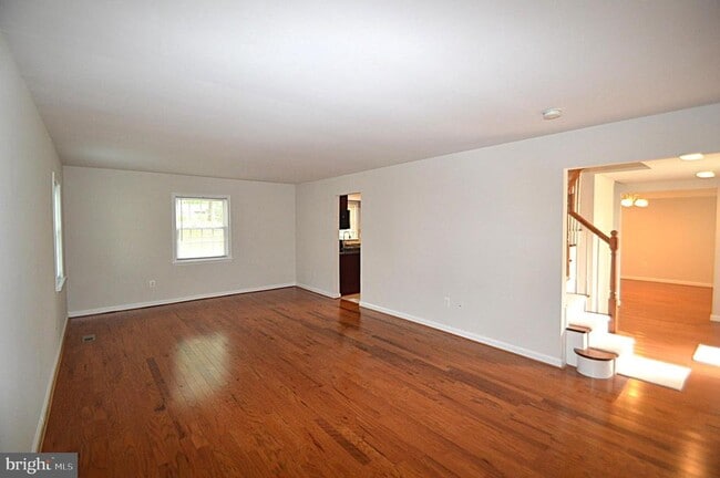 Building Photo - 13145 Melville Ln