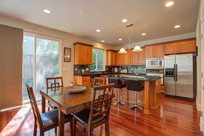 Building Photo - 4588 NW Corazon Terrace