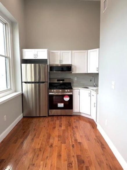 Building Photo - 38 Mill St