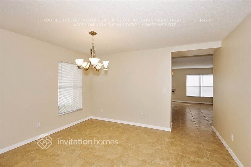 Building Photo - 16951 Sunrise Vista Dr