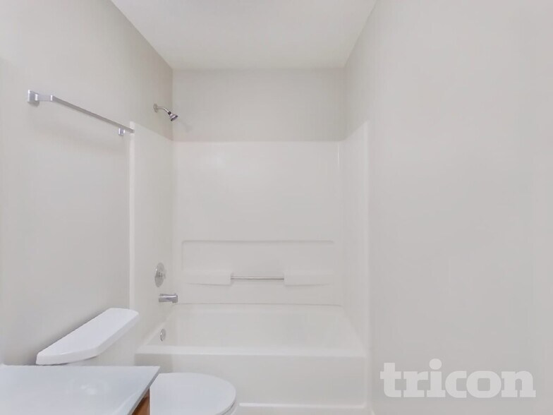 Building Photo - 8384 Argyle Corners Dr