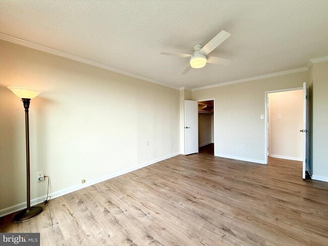 Building Photo - 4141 Henderson Rd