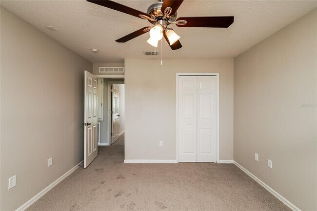 Building Photo - 517 Ridges Dr