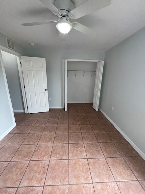 Building Photo - 1417 SE 1st St