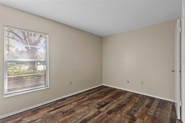 Building Photo - 14419 Hanging Moss Cir