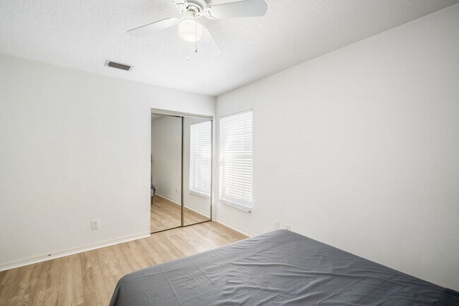 Building Photo - Fully Furnished 3BR/2BA Clearwater Home – ...