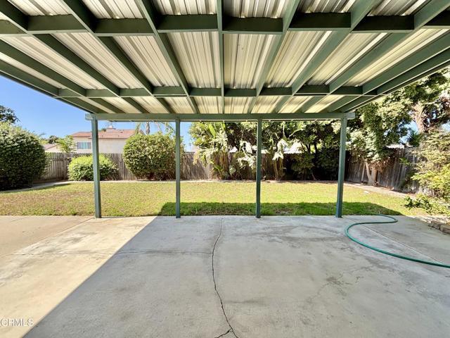 Building Photo - 1701 Kelp St