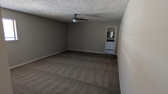 Building Photo - 21355 Park Tree Ln