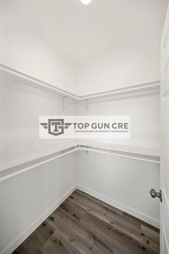 Building Photo - 3779 32nd St