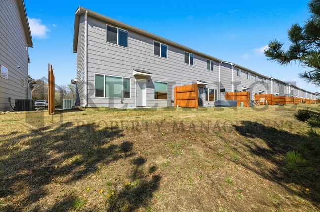 Building Photo - 4515 E 45th St N