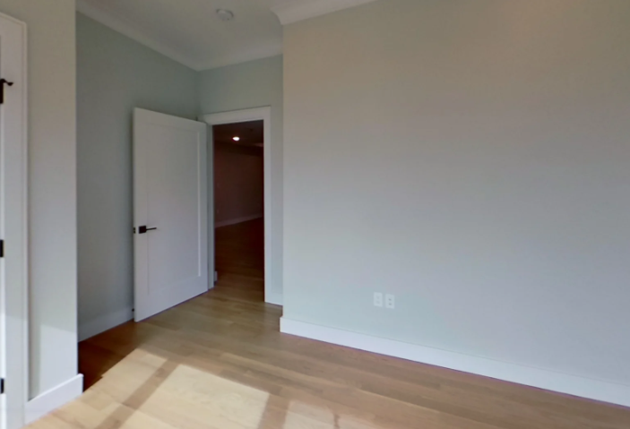 Apt 7 - 104 Warren St