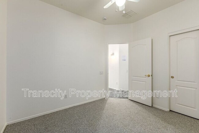 Building Photo - 10328 E Second Water Trail