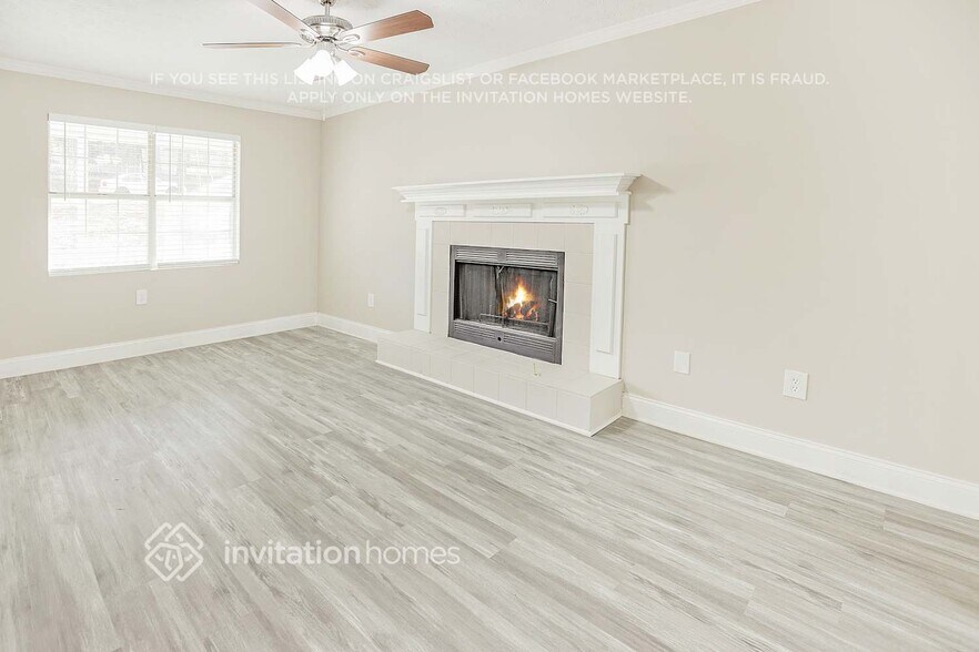 Building Photo - 260 Rosewood Dr