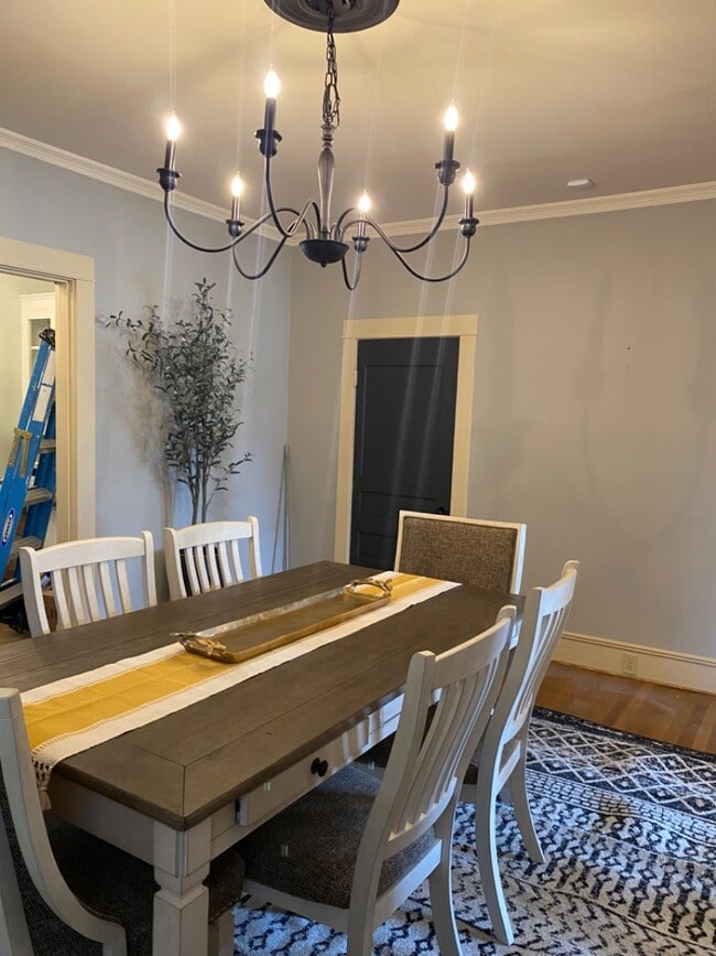 Building Photo - 322 N New Madrid St