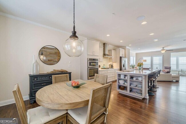 Building Photo - 214 Braeden Wy