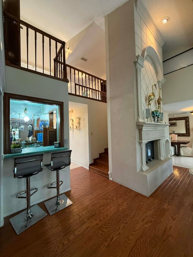 Building Photo - 3110 Jacaranda Dr