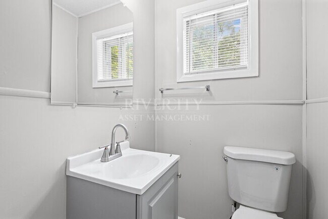 Building Photo - 4059 Geraldus Ave
