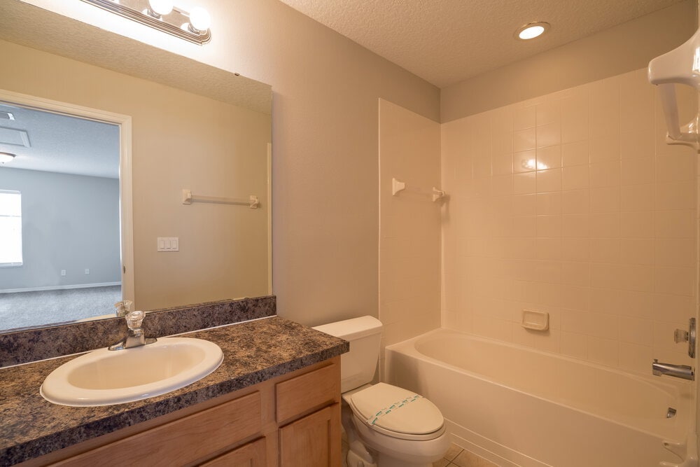 Building Photo - 1725 Portcastle Cir