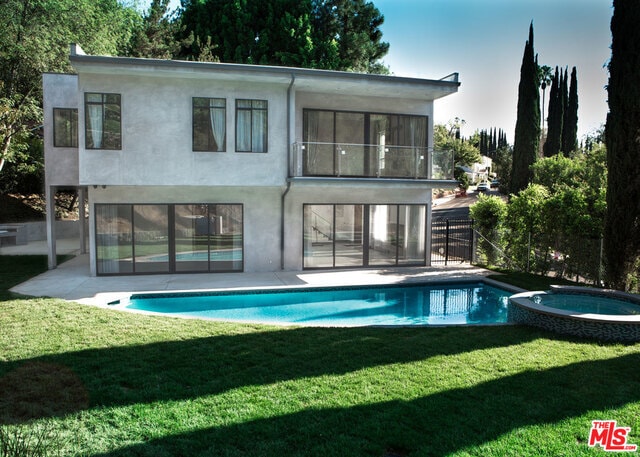 Building Photo - 11200 Dona Lola Dr
