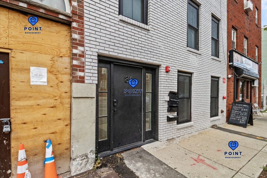 Building Photo - 86 Chelsea St