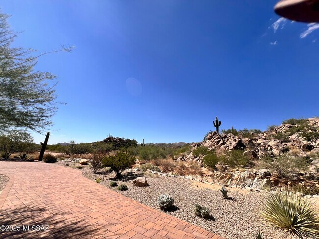 Building Photo - 14205 N Stone View Pl