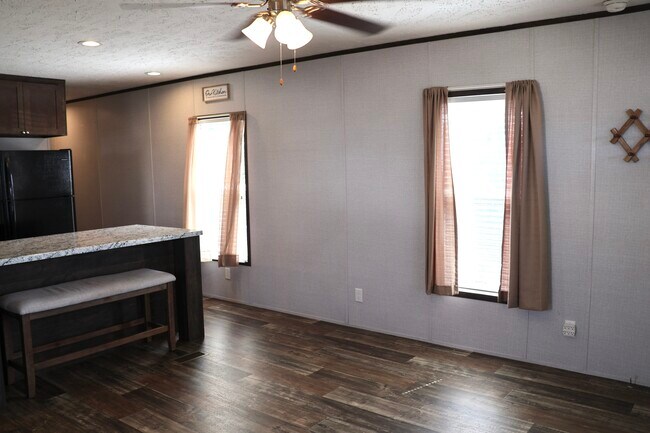 Building Photo - 141 Little River Bend