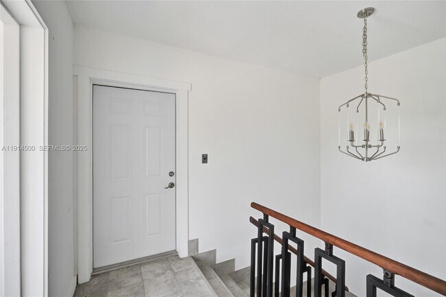 Building Photo - 7115 Rue Granville