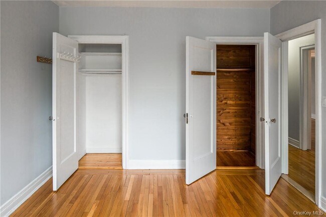 Building Photo - 64 Sagamore Rd