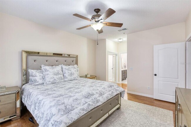 Building Photo - 4833 Cypress Woods Dr