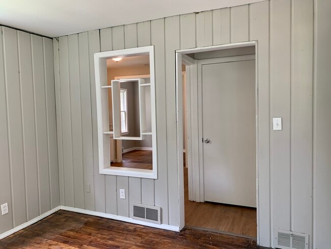 Building Photo - 676 Harrison Ave