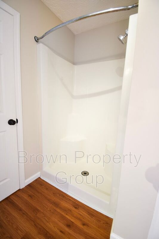 Building Photo - 2812 Bolla Dr