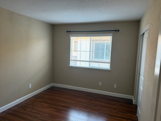 Building Photo - Wonderful North Village home with no rear ...