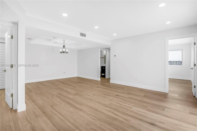 Building Photo - 6499 SW 39th St