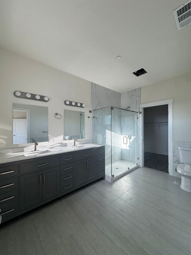 Building Photo - 22394 Salwan Pl