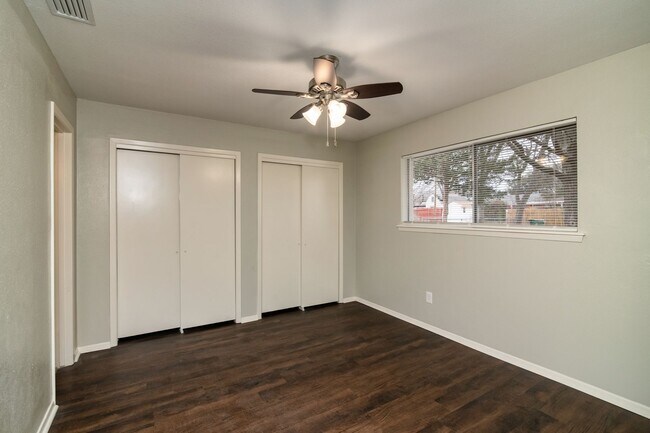 Building Photo - Nicely Updated Four Bedroom Home!