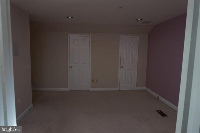 Building Photo - 8036 Kidwell Town Ct