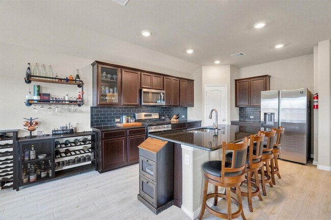 Building Photo - 2310 Bellewood Ct