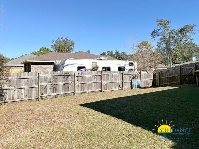 Building Photo - Holley by the Sea home with Solar Energy!