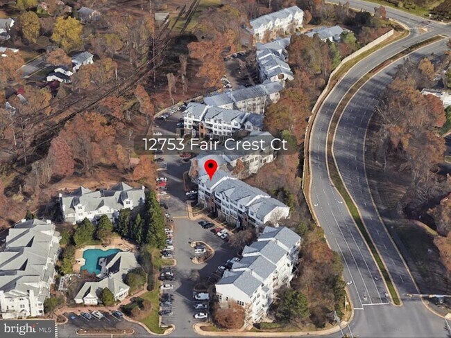 Building Photo - 12753 Fair Crest Ct