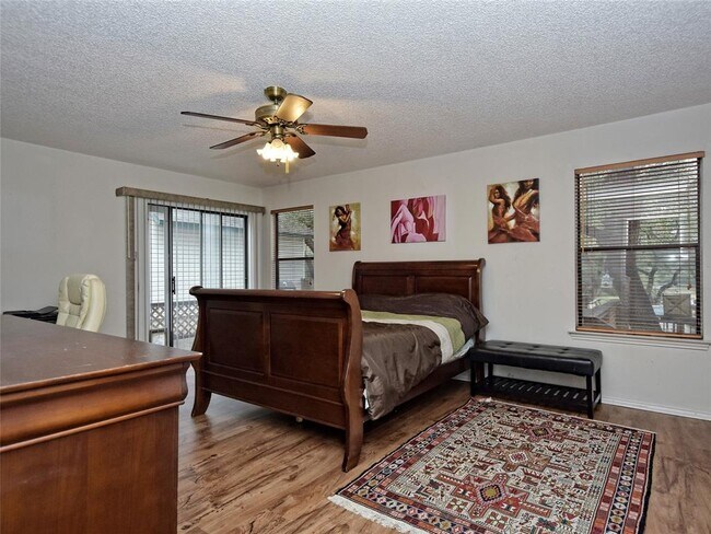 Building Photo - 7801 Palacios Dr