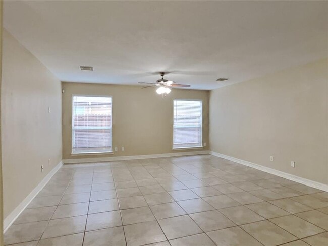Building Photo - 19823 Lindenwick Ct