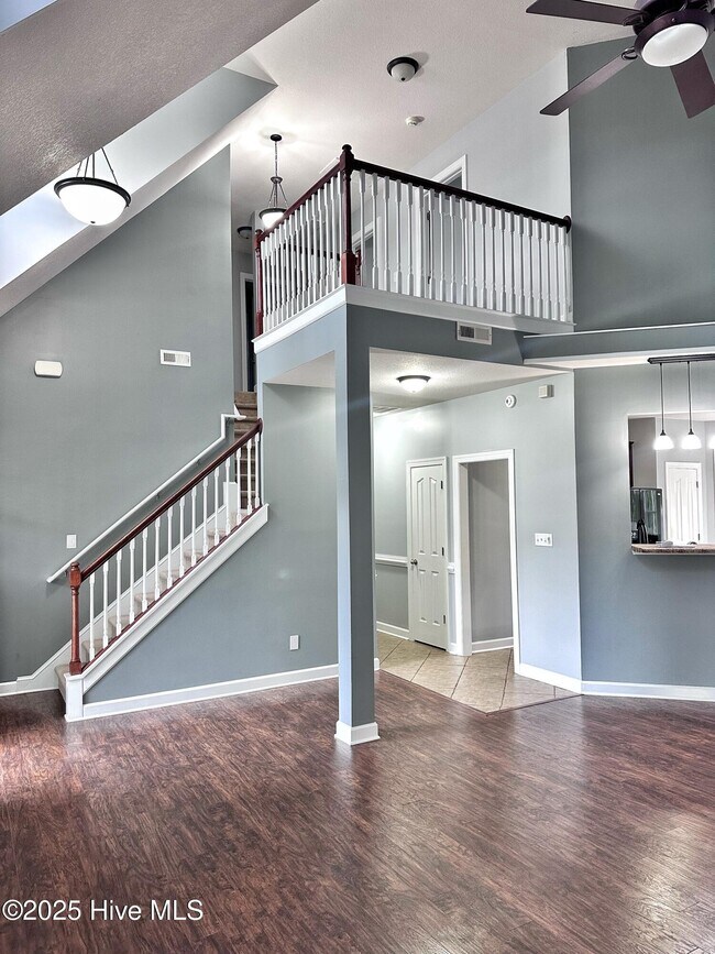 Building Photo - 300 Walkens Woods Ln