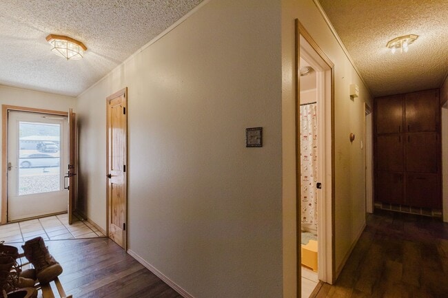 Building Photo - Spacious 3 Bedroom Home with Solar Panels and a Pool