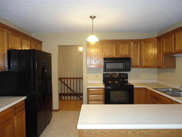 Building Photo - 7128 Brookstone Dr