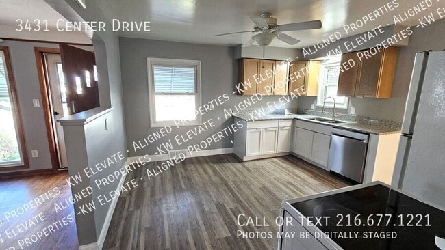 Building Photo - 3431 Center Dr