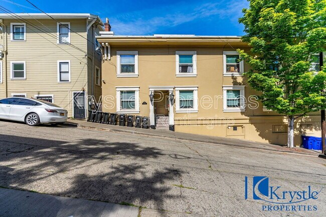 Building Photo - 310 West St