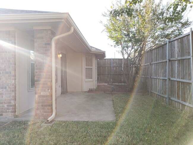 Building Photo - Frisco, 4 beds house -Located next Main st...