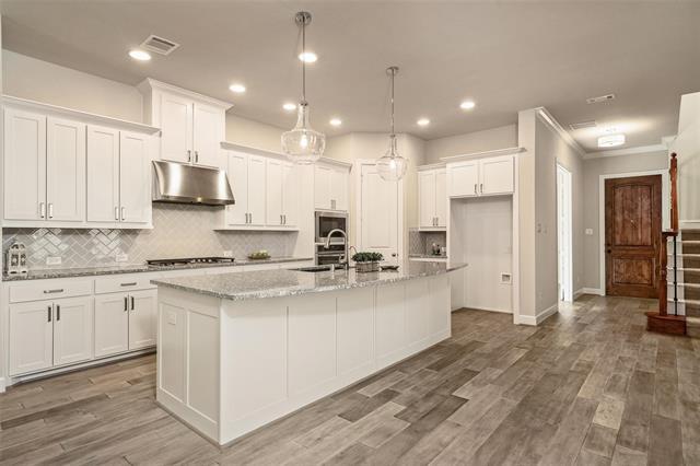 Primary Photo - 6309 Smithwick Dr
