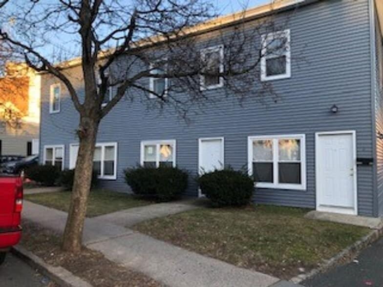 Primary Photo - 8-10 King Street, LLC